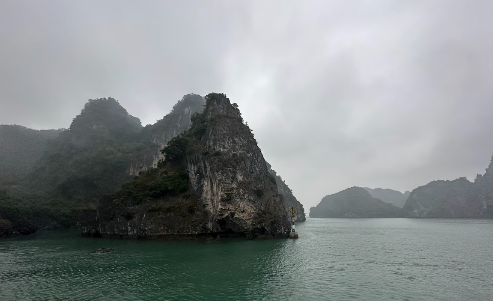 Morning view in halong bay